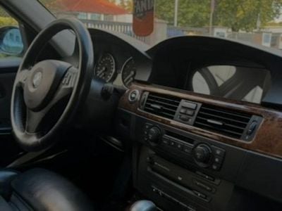 Andere farben Gebraucht 2005 BMW 325 Limousine | 2.699 €