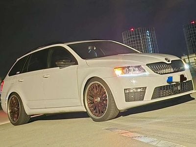 Gebraucht Skoda Octavia RS 184 PS (135 kW) 2014 Weiß Kombi