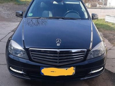 Gebraucht Mercedes C200 Elegance 136 PS (100 kW) 2010 Schwarz Limousine