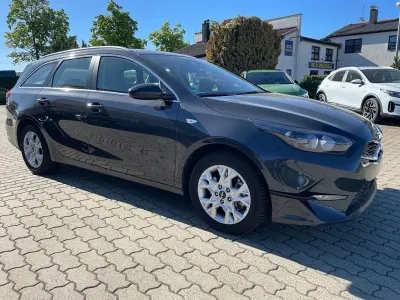 Gebraucht Kia Ceed Sportswagon Vision 140 PS (102 kW) 2025 Grau Kombi