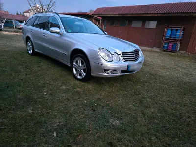 Używany Mercedes E350 272 KM (200 kW) 2006 Srebrny Kombi
