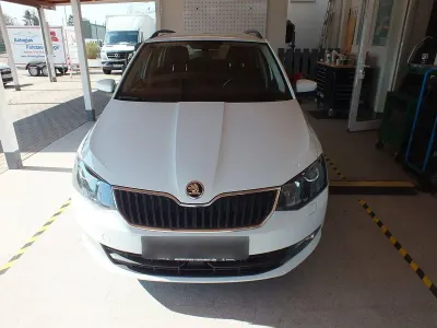 Gebraucht Skoda Fabia Active 95 PS (69 kW) 2018 Weiß Kombi