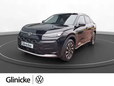 Nowe VW T-Roc Cabriolet Style 150 KM (110 kW) 2026 Czarny SUV