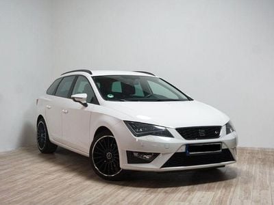 Usata Seat Leon ST FR 150 CV (110 kW) 2014 Bianco Station wagon