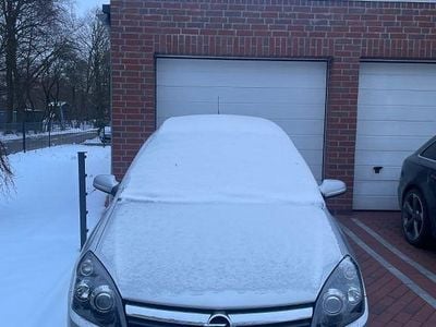 Gebraucht Opel Astra Sport 105 PS (77 kW) 2005 Silber Limousine