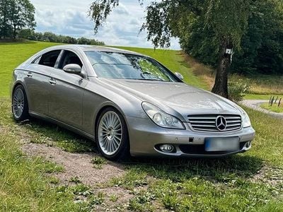 Gebraucht Mercedes CLS320 300 PS (220 kW) 2008 Andere farben Limousine
