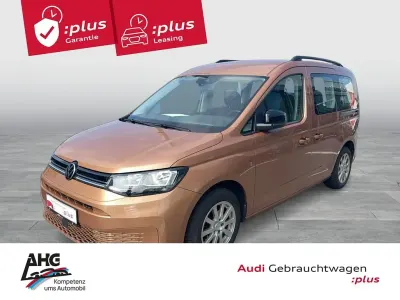 Gebraucht VW Caddy Life 114 PS (83 kW) 2023 Copper bronze metallic Van / Kleinbus