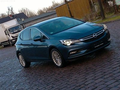 Gebraucht Opel Astra Innovation 136 PS (100 kW) 2015 Limousine