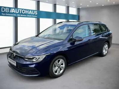 Brugt VW Golf VIII Life 110 HK (80 kW) 2024 Blå Stationcar