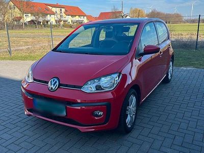 Gebraucht VW up! high up! 60 PS (44 kW) 2018 Rot Kleinwagen