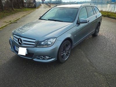 Gebraucht Mercedes C250 204 PS (150 kW) 2012 Grau Kombi