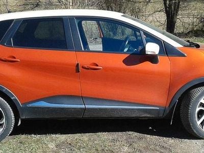 Gebraucht Renault Captur 90 PS (66 kW) 2015 Orange SUV