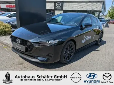 Neu Mazda 3 Nagisa 140 PS (102 kW) 2026 Schwarz Limousine