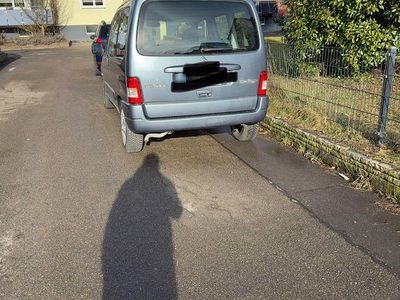 Second-hand Citroën Berlingo Exclusive 109 CP (80 kW) 2007 Albastru Monovolum