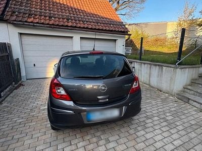 Brugt Opel Corsa 69 HK (50 kW) 2010 Grå Hatchback