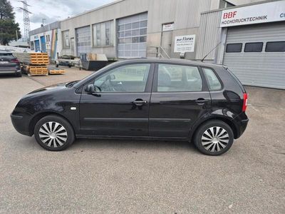 Gebraucht VW Polo 64 PS (47 kW) 2002 Schwarz Kleinwagen