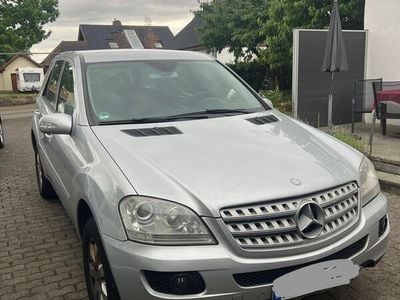 Mercedes ML280