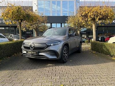 Grau Gebraucht 2022 Mercedes EQB300 AMG SUV | 34.900 € (Fairer Preis)