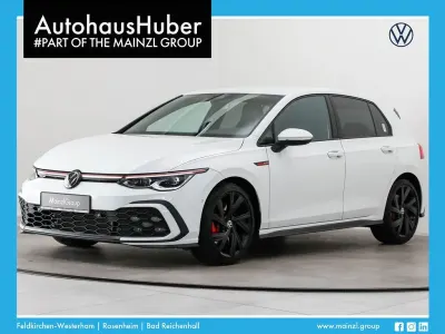 Second-hand VW Golf VIII GTI 245 CP (180 kW) 2023 Alb Berlinǎ