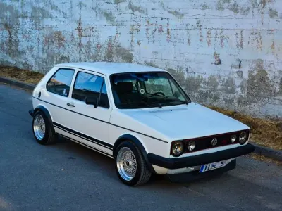 Gebraucht VW Golf I GTI 131 PS (96 kW) 1981 Weiß Kleinwagen