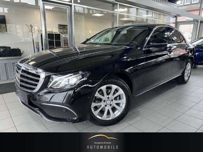 gebraucht Mercedes E220 Lim. 9G-Automatik LED NAVI RÜ-K AMBIENTE