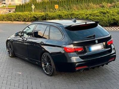 Gebraucht BMW 320 M Sport 184 PS (135 kW) 2015 Schwarz Kombi