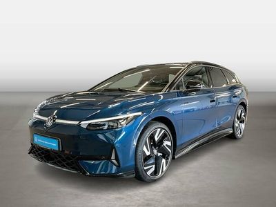 Second-hand VW ID.7 GTX 249 kW (339 CP) 2025 Albastru Break
