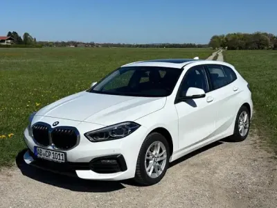 Gebraucht BMW 118 Advantage 150 PS (110 kW) 2020 Weiß Kleinwagen