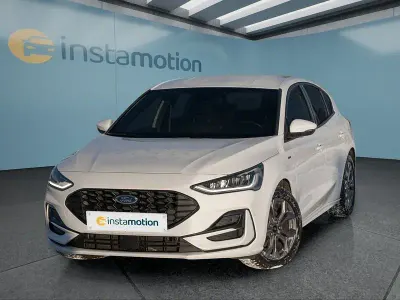 Gebraucht Ford Focus ST-Line 125 PS (91 kW) 2022 Weiß Limousine