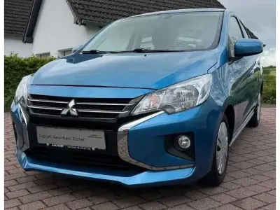 Gebraucht Mitsubishi Space Star Spirit 71 PS (52 kW) 2021 Atollblau Kleinwagen