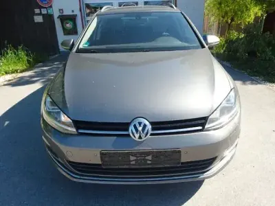 Gebraucht VW Golf VII Highline 175 PS (128 kW) 2014 Grau Limousine