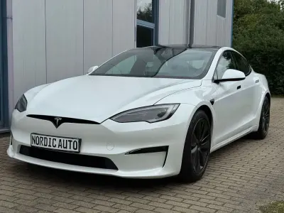 Gebraucht Tesla Model S 584 kW (795 PS) 2023 Weiß Kleinwagen