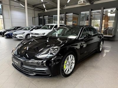 Gebraucht Porsche Panamera 4 Chrono 462 PS (339 kW) 2020 Schwarz Limousine