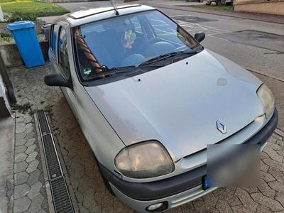 Renault Clio II