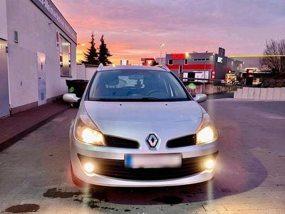 Usata Renault Clio GrandTour 100 CV (73 kW) 2008 Grigio Station wagon