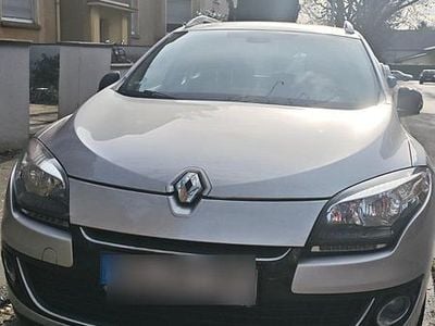 Gebraucht Renault Mégane GrandTour Bose Edition 116 PS (85 kW) 2013 Silber Kombi