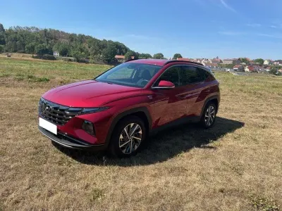 Gebraucht Hyundai Tucson Trend 136 PS (100 kW) 2022 Rot SUV