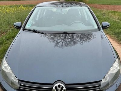 Usata VW Golf VI 80 CV (58 kW) 2010 Blu Utilitaria