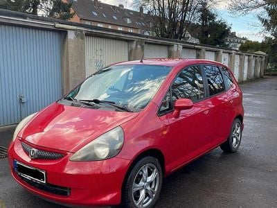 Gebraucht Honda Jazz 78 PS (57 kW) 2005 Rot Kleinwagen