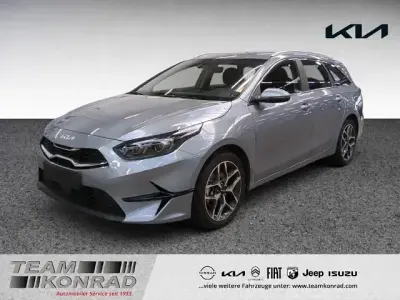 Gebraucht Kia Ceed Sportswagon Spirit 140 PS (102 kW) 2025 Andere Kombi