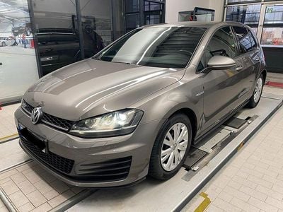 Gebraucht VW Golf VII GTD 184 PS (135 kW) 2015 Grau Limousine