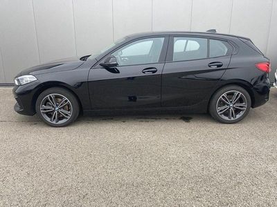 Schwarz Gebraucht 2021 BMW 118 Sport Line Kleinwagen | 19.800 € (Fairer Preis)