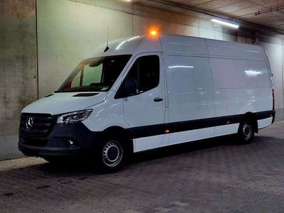 gebraucht Mercedes Sprinter 316 RWD L3H2 Würth Regale LED AHK MBUX