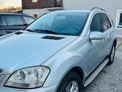 Mercedes ML320