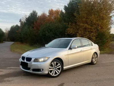 Occasion BMW 320 177 ch (130 kW) 2010 Argent Berline
