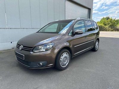 Braun Gebraucht 2012 VW Touran Highline Van / Kleinbus | 4.880 € (Guter Preis)