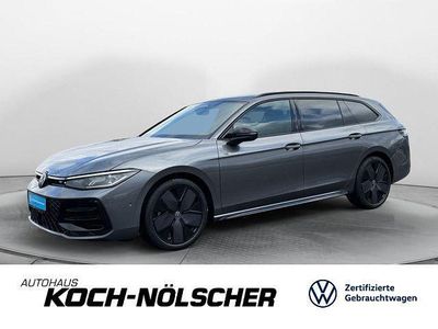 Second-hand VW Passat R-line 194 CP (142 kW) 2024 Gri Break