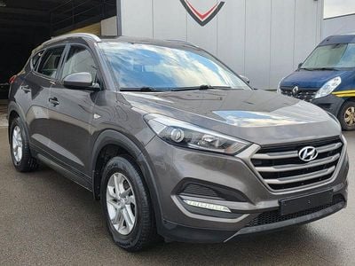 Gebraucht Hyundai Tucson 116 PS (85 kW) 2016 Grau SUV
