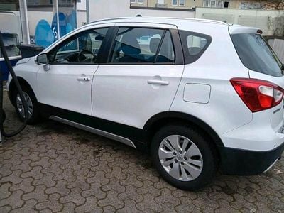 Second-hand Suzuki SX4 S-Cross 120 CP (88 kW) 2015 Alb SUV