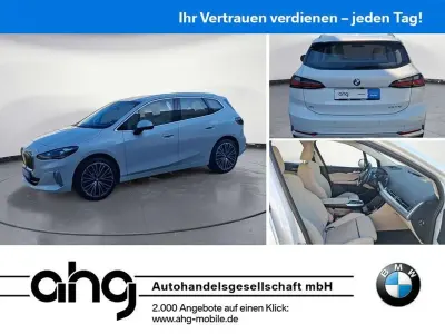 Gebraucht BMW 223 Active Tourer Luxury Line 218 PS (160 kW) 2022 Weiß Van / Kleinbus